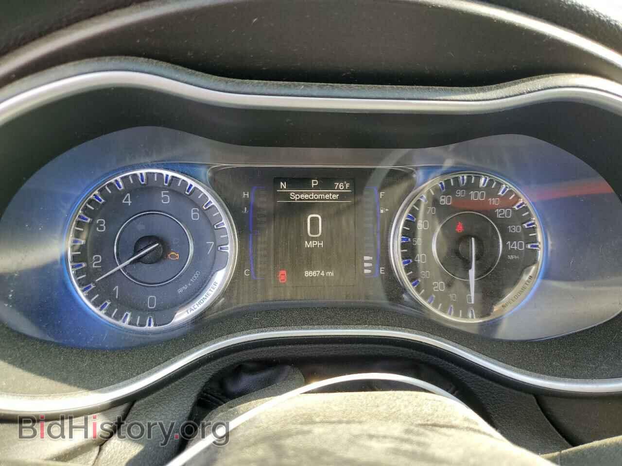 2015 CHRYSLER 200 - VIN: 1C3CCCAB4FN712386 - Фото 9