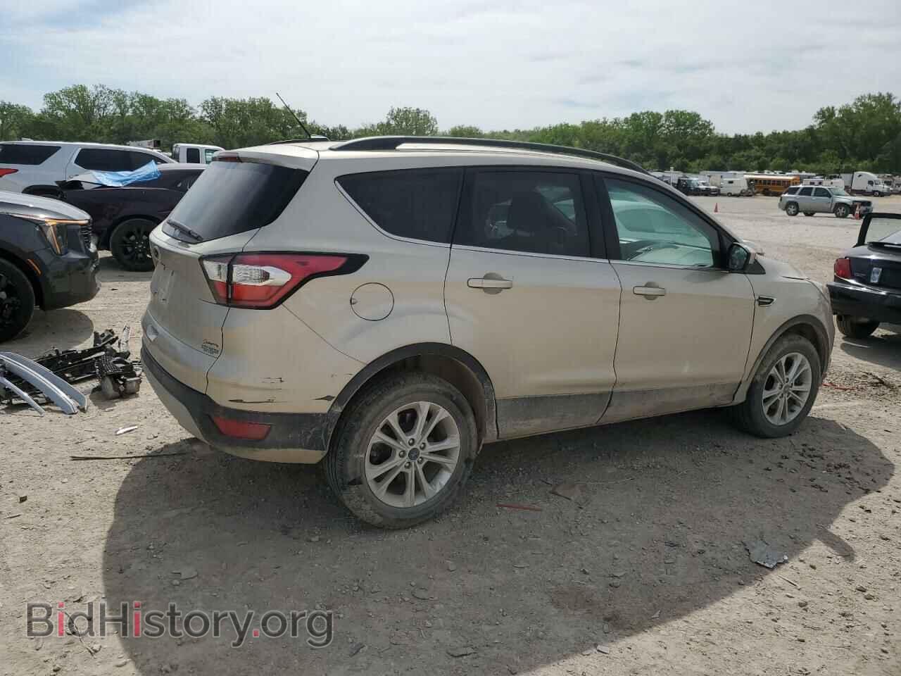 2017 FORD ESCAPE - VIN: 1FMCU9GD6HUC49482 - Фото 3
