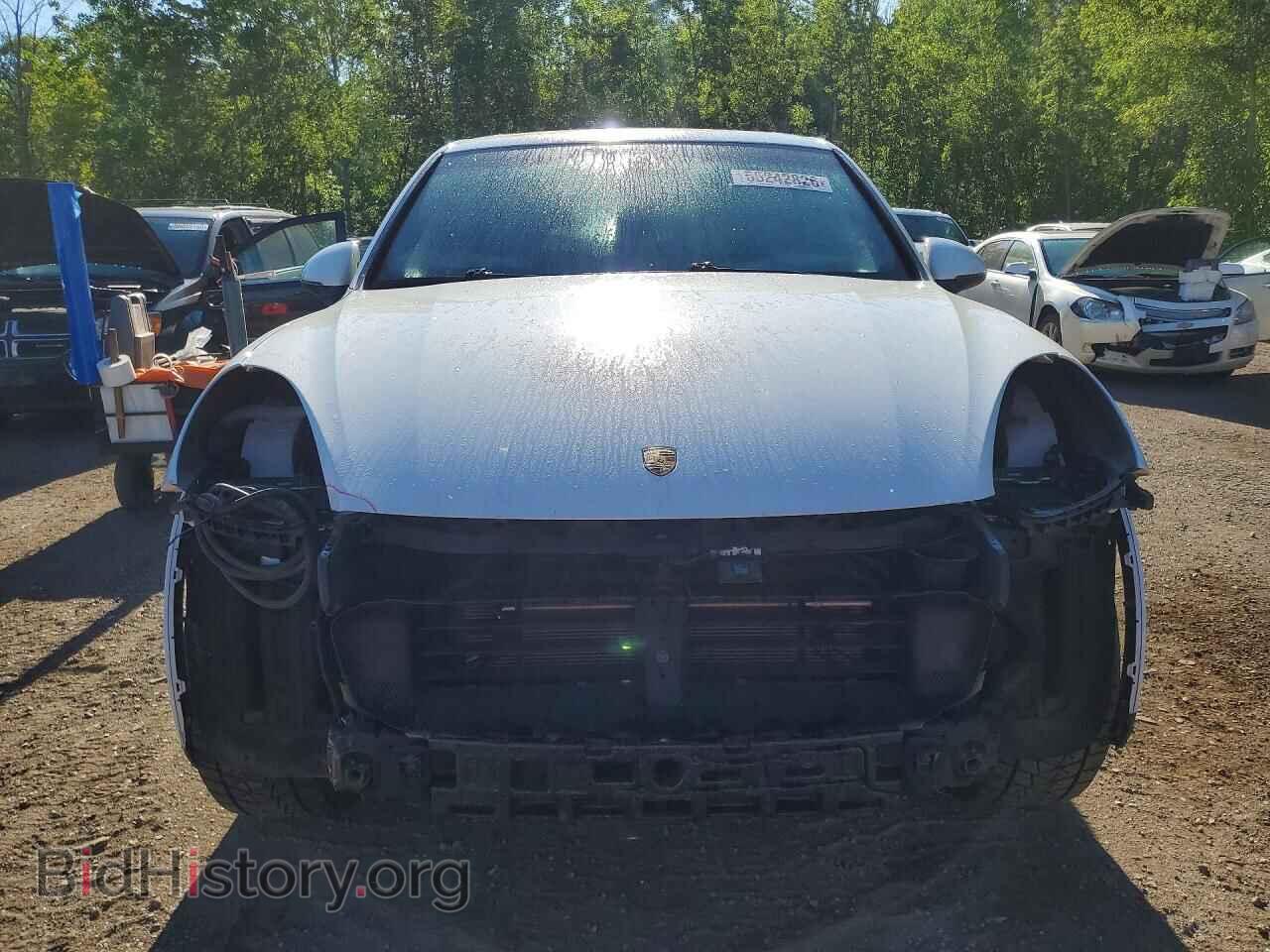 2017 PORSCHE CAYENNE - VIN: WP1AA2A25HKA81511 - Photo 5