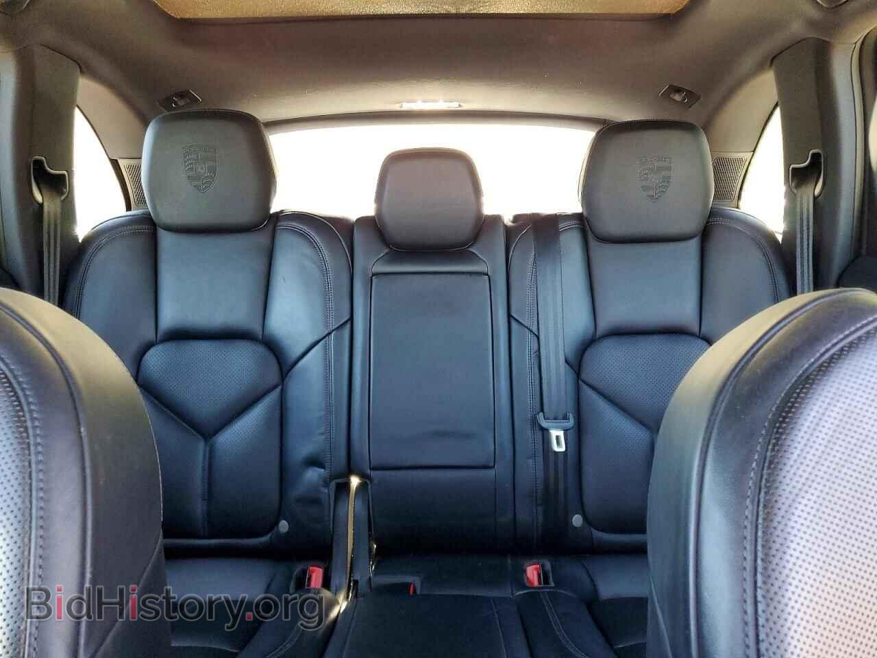 2017 PORSCHE CAYENNE - VIN: WP1AA2A25HKA81511 - Photo 10