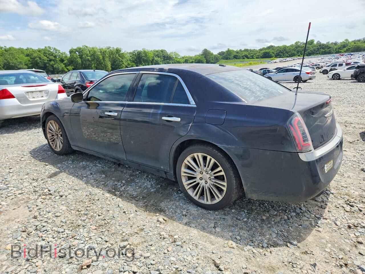 2011 CHRYSLER 300 - VIN: 2C3CA5CG0BH538457 - Фото 2