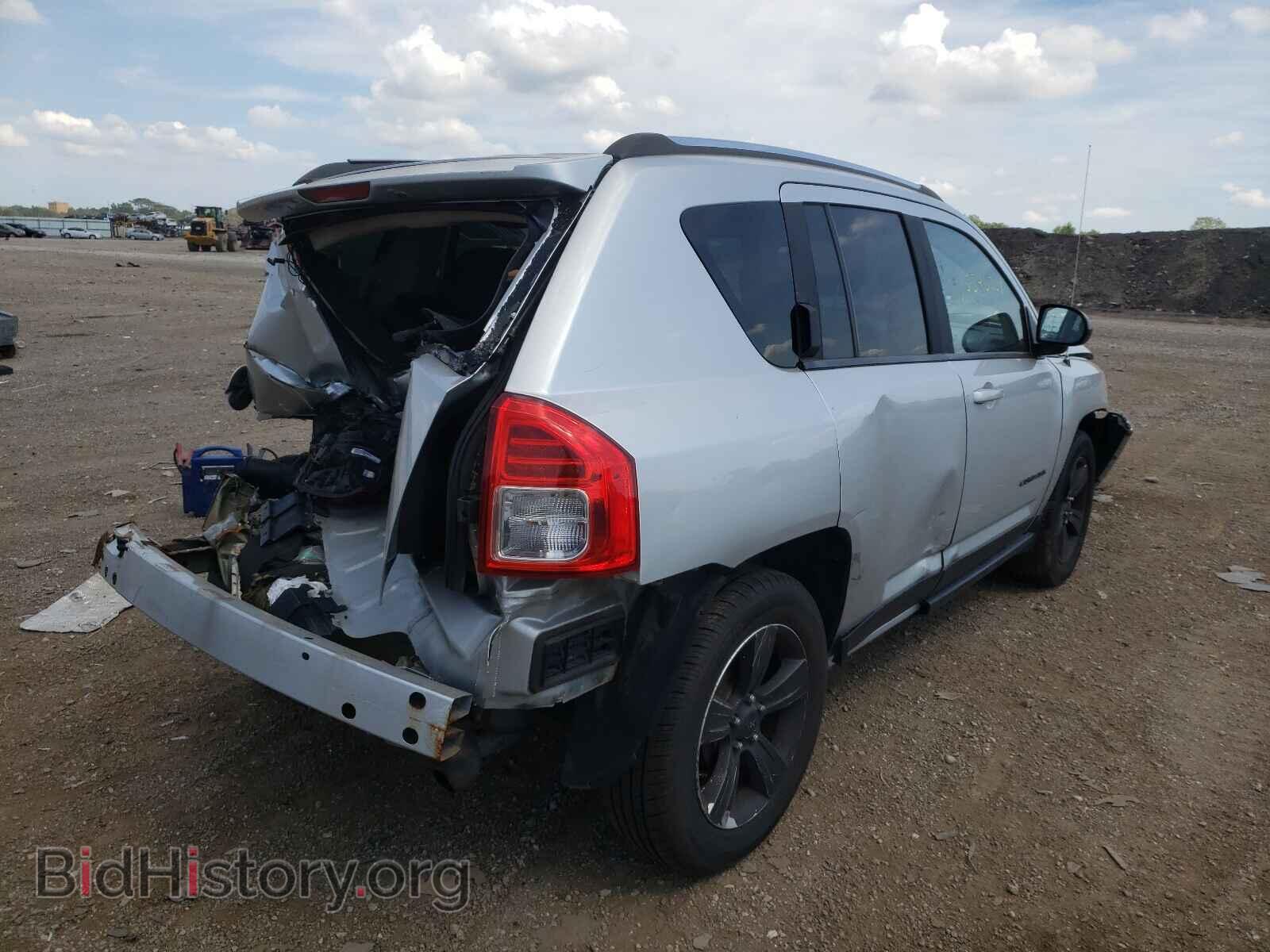 2012 JEEP COMPASS - VIN: 1C4NJCBA9CD632518 - Photo 4