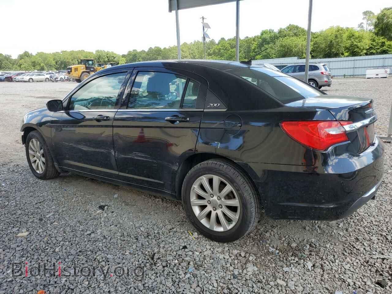 2013 CHRYSLER 200 - VIN: 1C3CCBBB8DN525402 - Фото 2