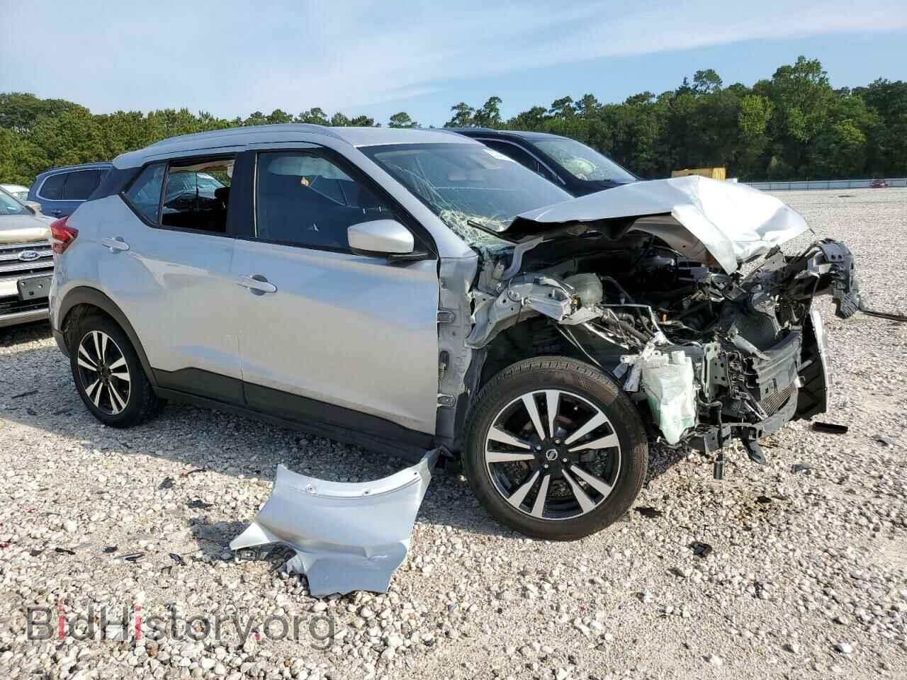 2019 NISSAN KICKS - VIN: 3N1CP5CU3KL551567 - Фото 4