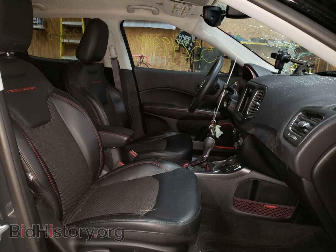 2018 JEEP COMPASS - VIN: 3C4NJDDB3JT130588 - Фото 5