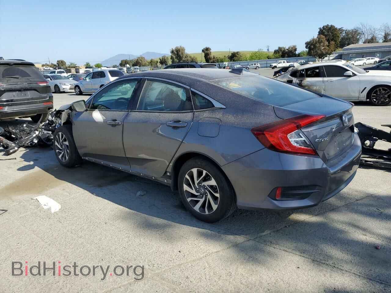 2018 HONDA CIVIC - VIN: 19XFC2F76JE209561 - Фото 2