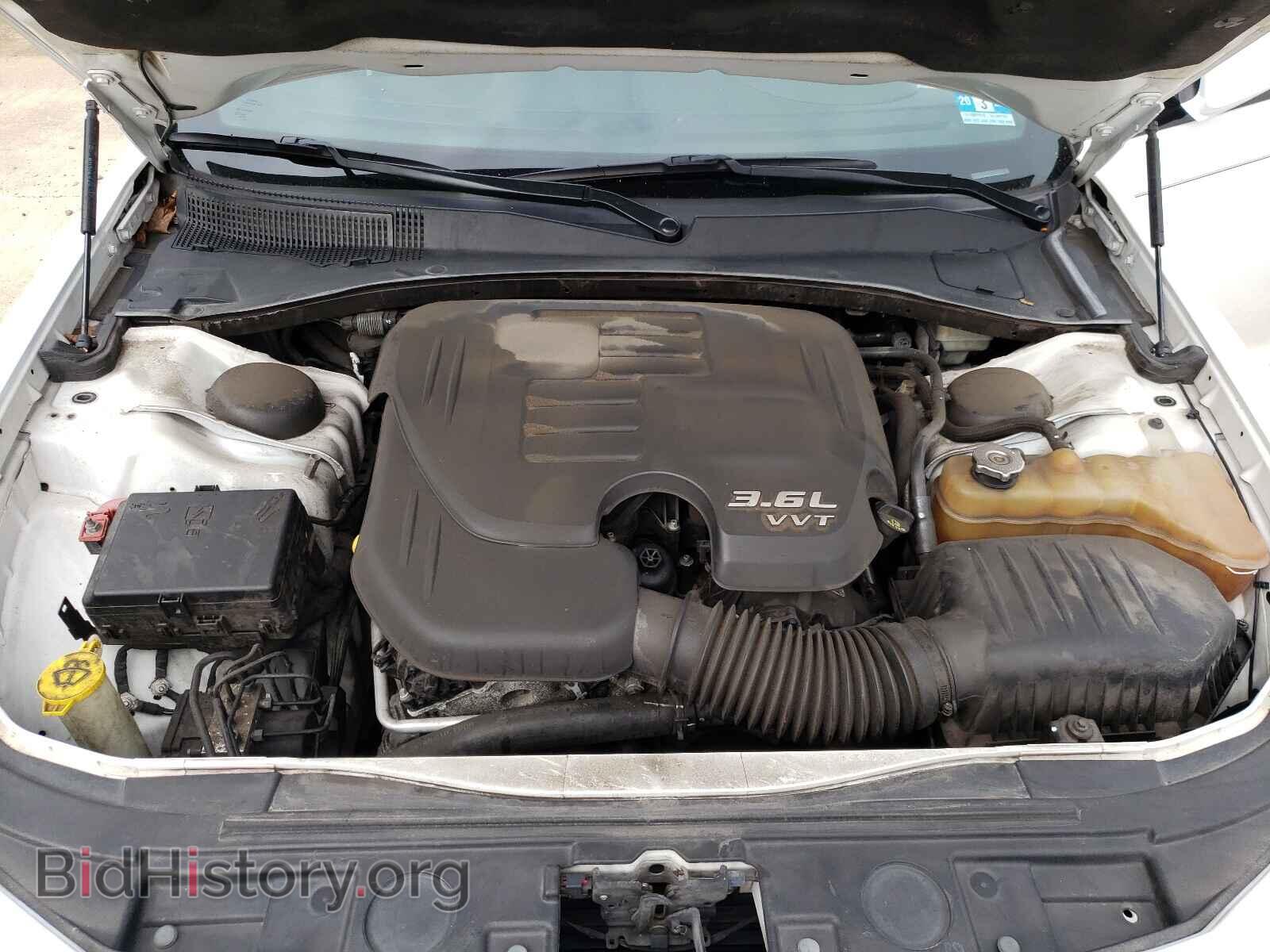 2014 CHRYSLER 300 - VIN: 2C3CCABG8EH365571 - Фото 7