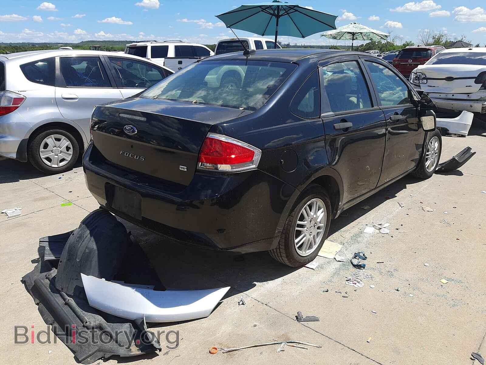 2009 FORD FOCUS - VIN: 1FAHP35N19W105649 - Фото 4