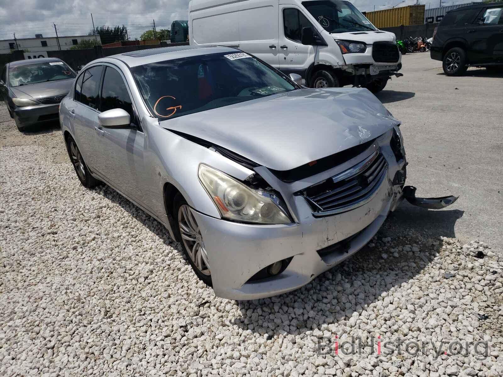 Photo JN1CV6AP4BM304556 - INFINITI G37 2011