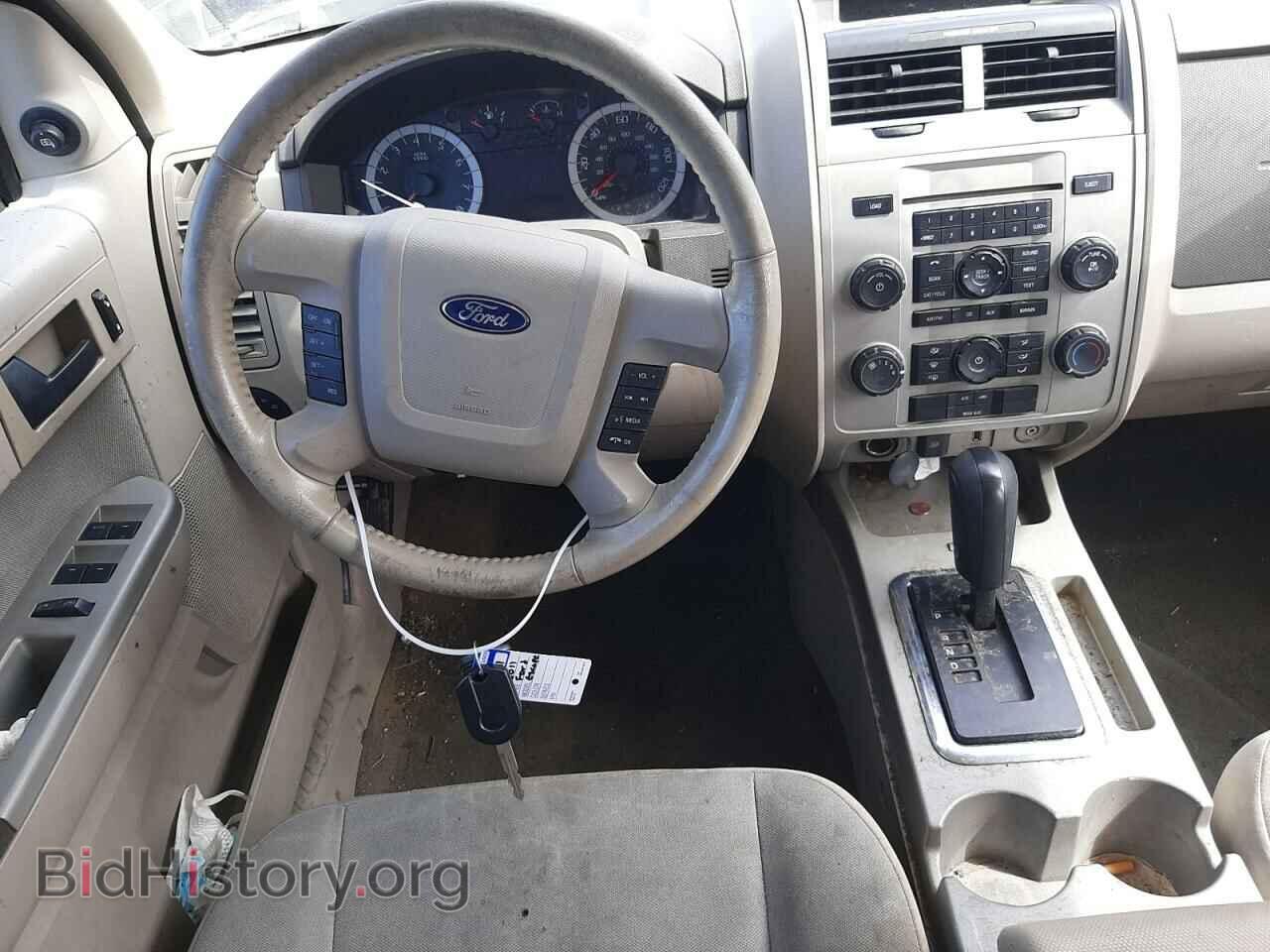 2011 FORD ESCAPE - VIN: 1FMCU9D73BKB50653 - Фото 9