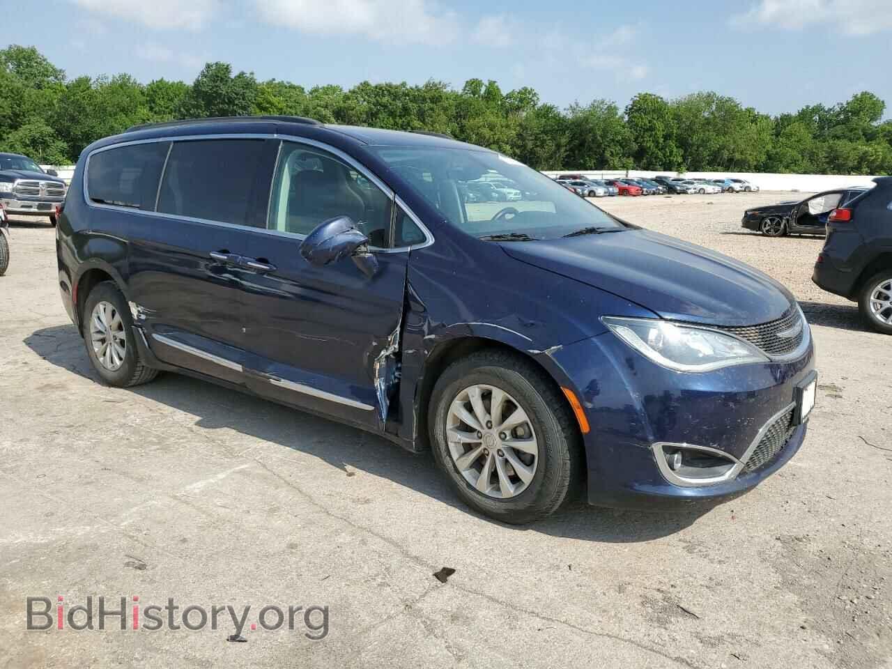 2017 CHRYSLER PACIFICA - VIN: 2C4RC1BG3HR743672 - Фото 4