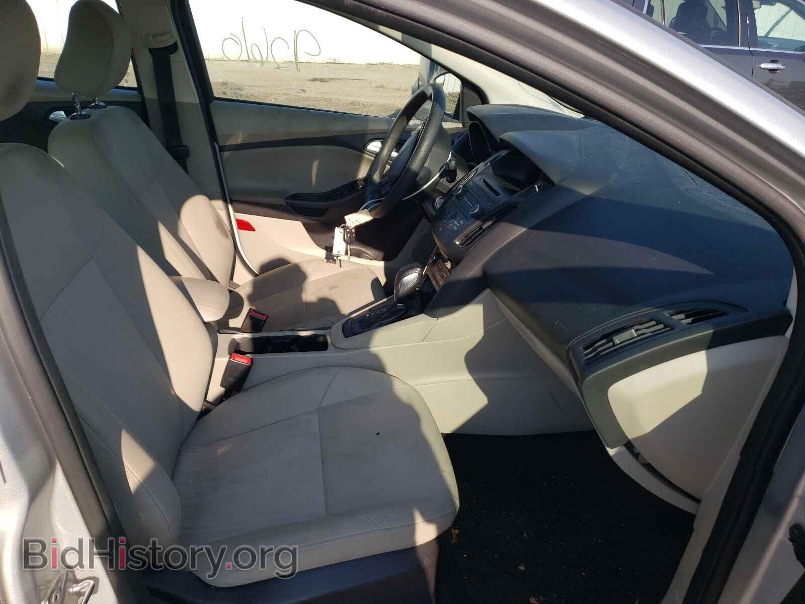 2017 FORD FOCUS - VIN: 1FADP3FE3HL306272 - Photo 5