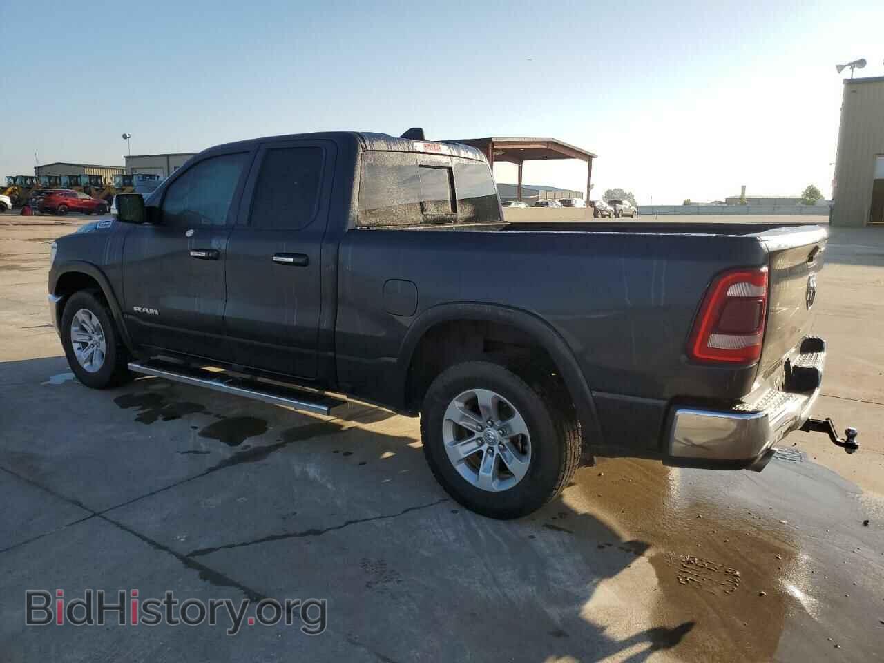 2020 RAM 1500 - VIN: 1C6SRFDT9LN263186 - Фото 2