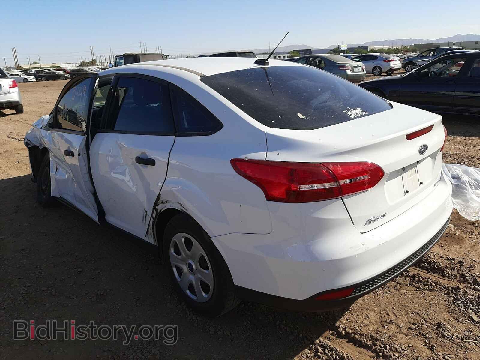 2016 FORD FOCUS - VIN: 1FADP3E26GL301640 - Фото 3