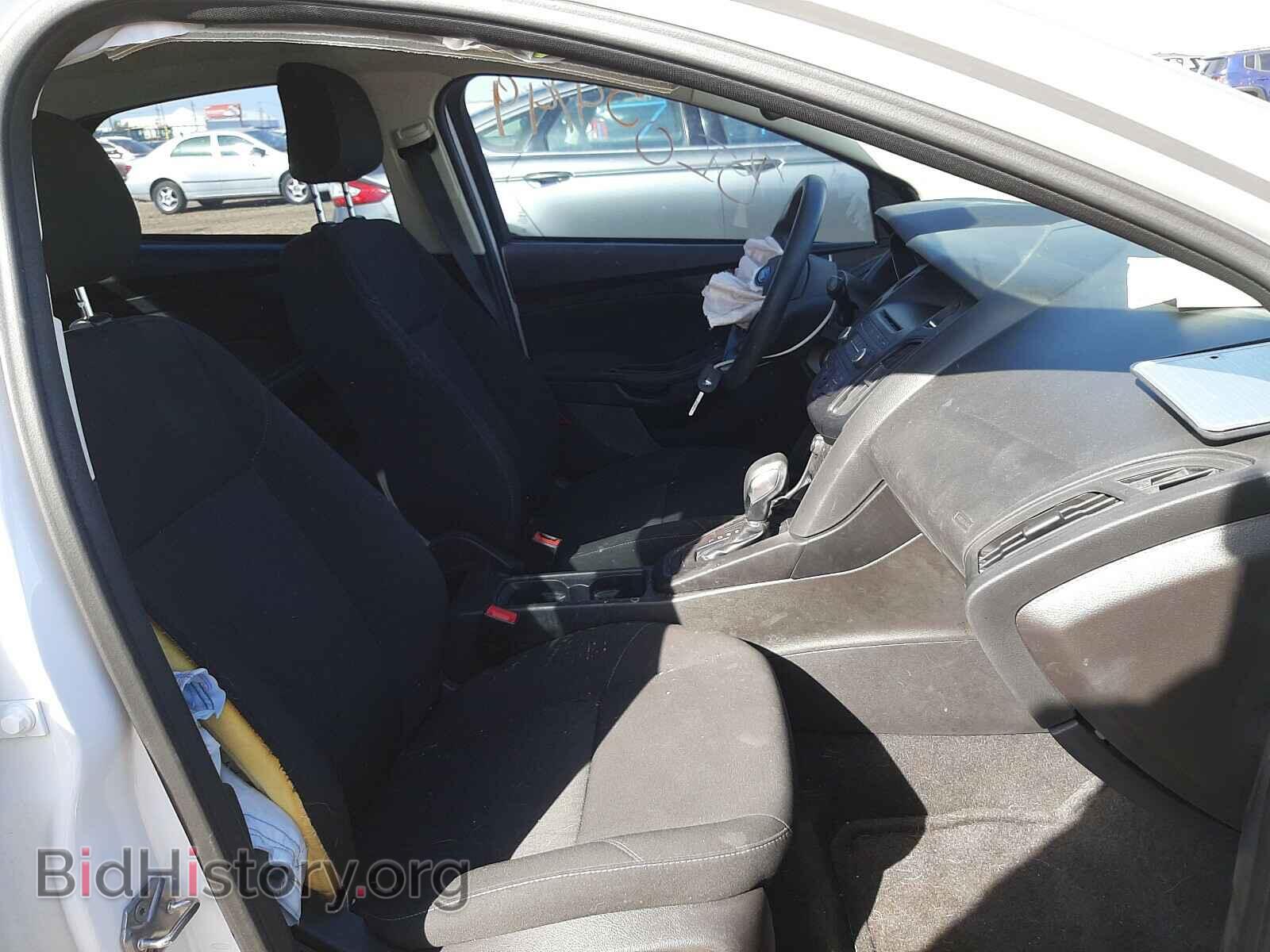 2016 FORD FOCUS - VIN: 1FADP3E26GL301640 - Фото 5