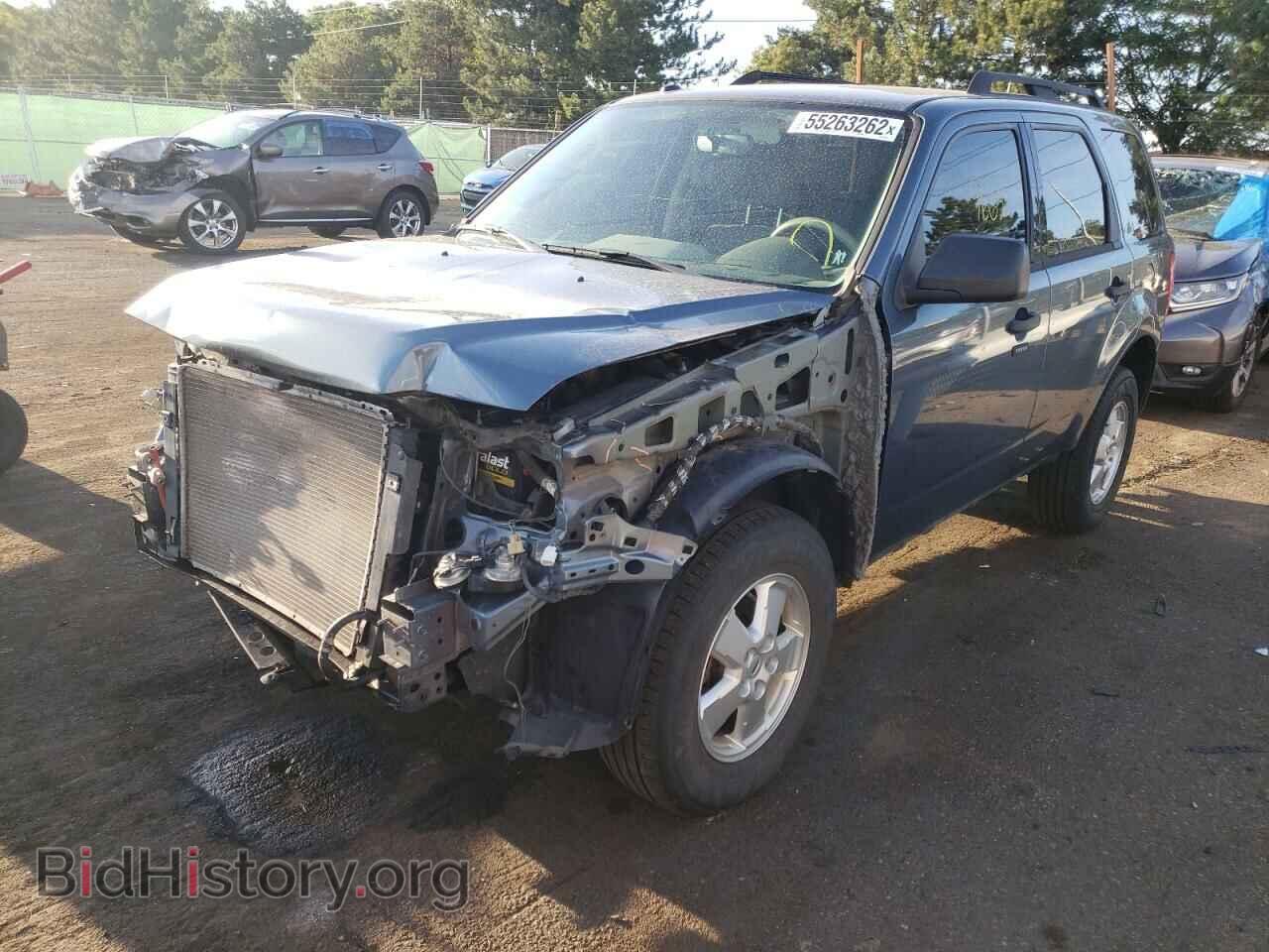 2011 FORD ESCAPE - VIN: 1FMCU9DG1BKB24763 - Фото 2