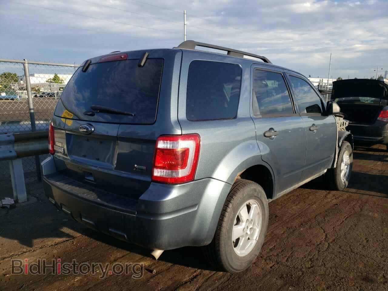 2011 FORD ESCAPE - VIN: 1FMCU9DG1BKB24763 - Фото 4