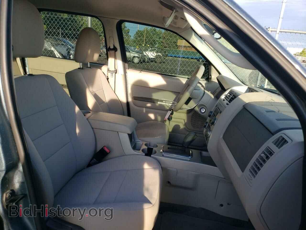 2011 FORD ESCAPE - VIN: 1FMCU9DG1BKB24763 - Фото 5