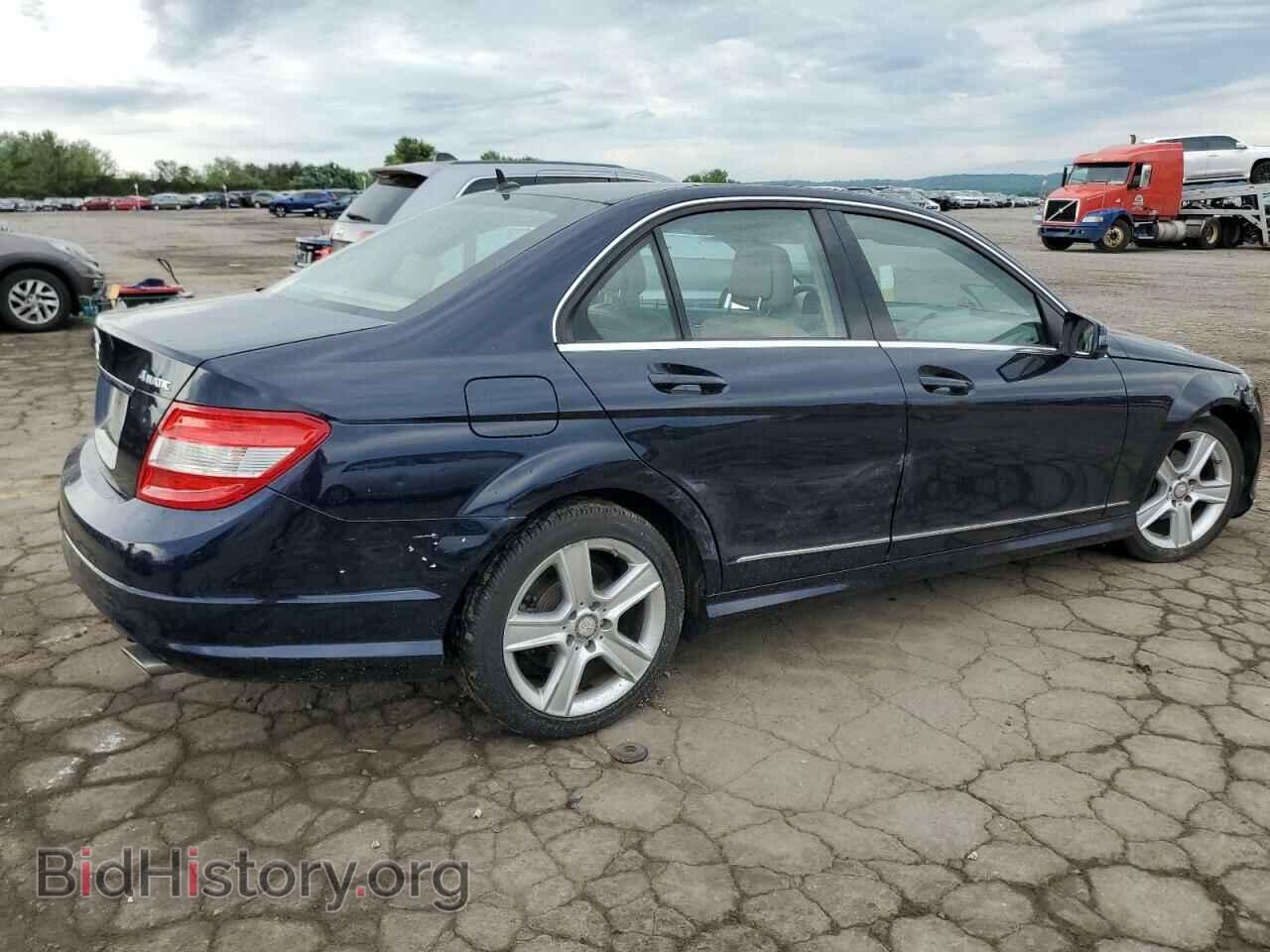 2011 MERCEDES-BENZ C-CLASS - VIN: WDDGF8BB7BR149357 - Фото 3