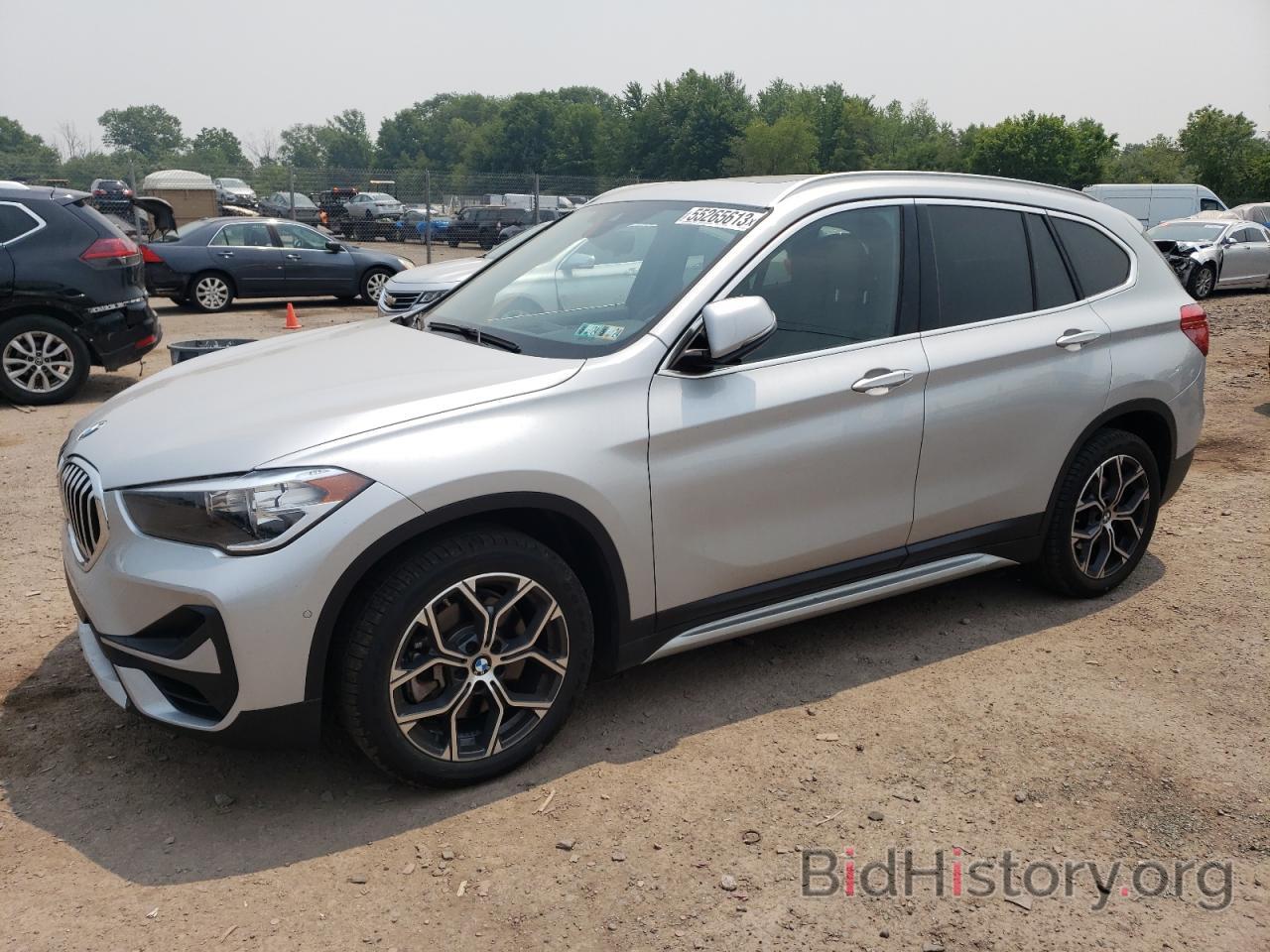 Фотография WBXJG9C08M5T40234 - BMW X1 2021