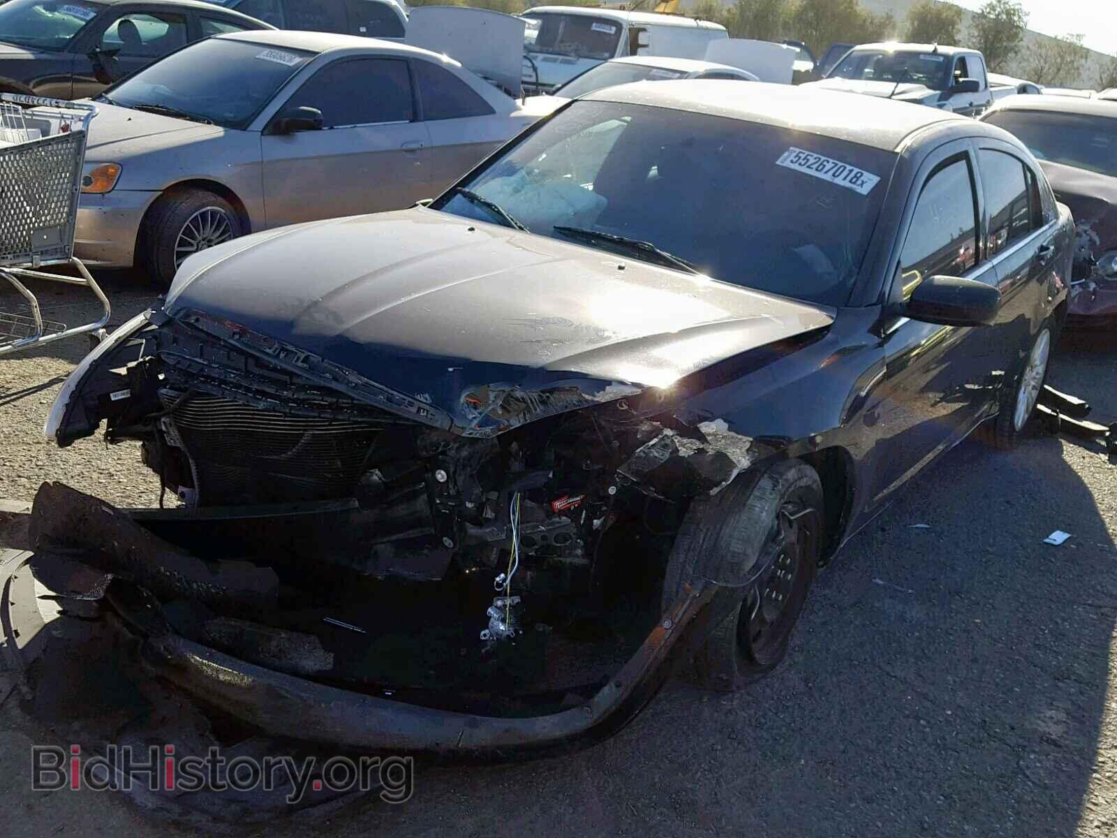 2012 CHRYSLER 200 - VIN: 1C3CCBAB6CN289672 - Фото 2
