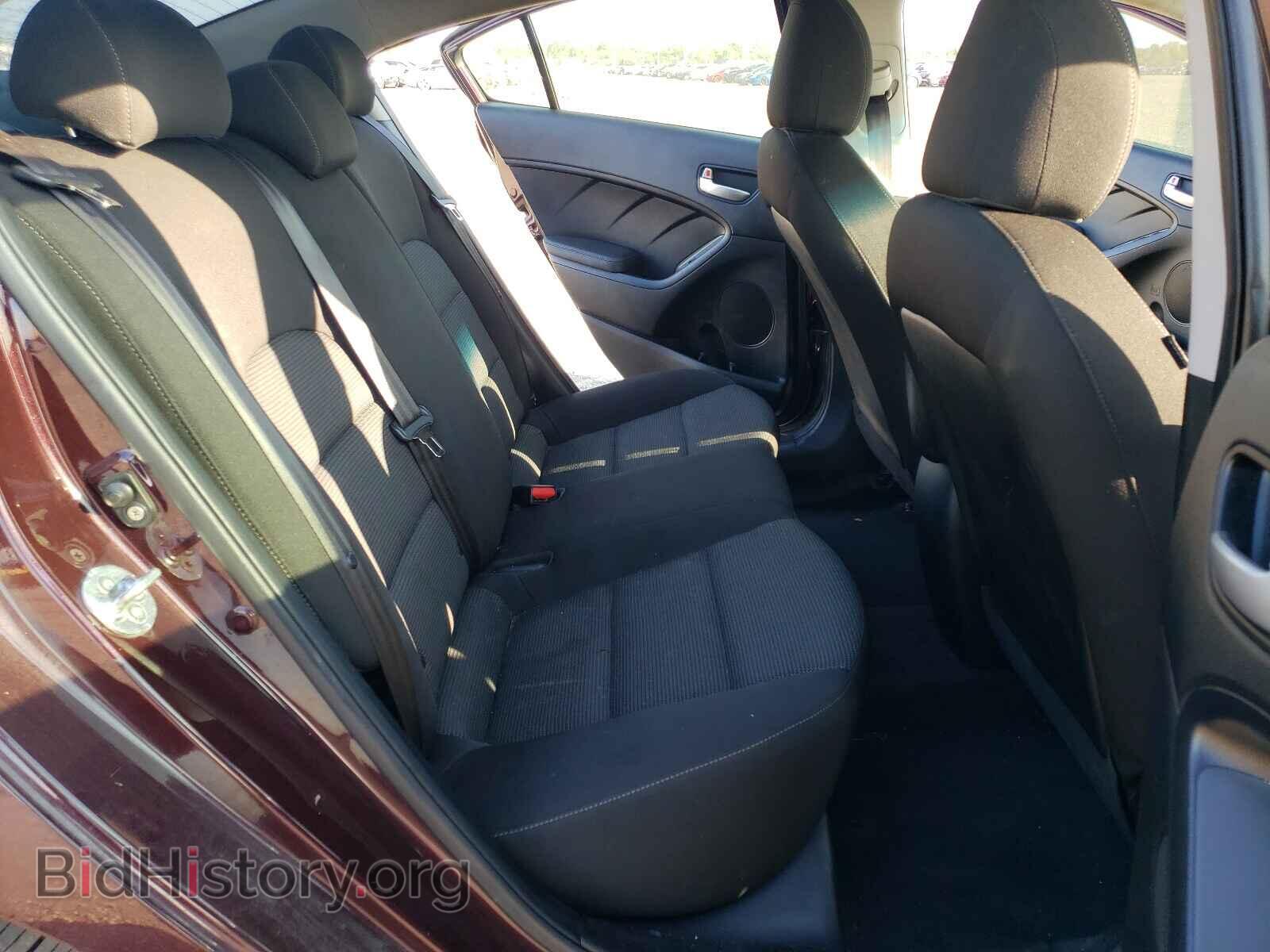 2017 KIA FORTE - VIN: 3KPFK4A73HE085152 - Фото 6