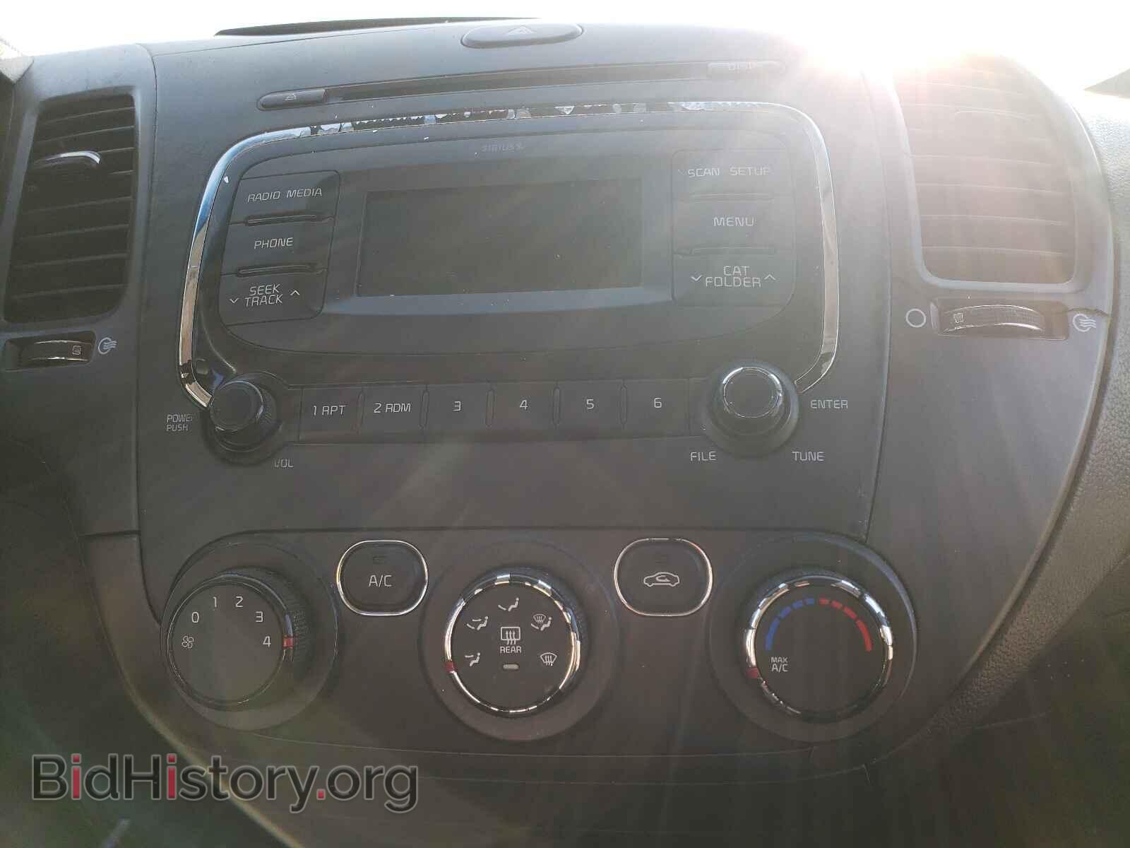 2017 KIA FORTE - VIN: 3KPFK4A73HE085152 - Фото 9