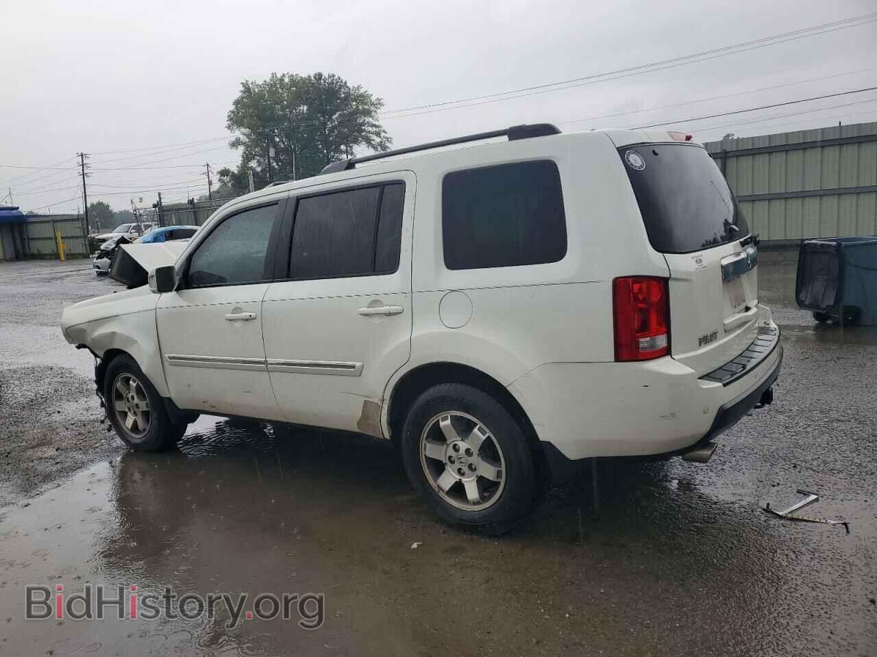 2011 HONDA PILOT - VIN: 5FNYF3H92BB044575 - Фото 2