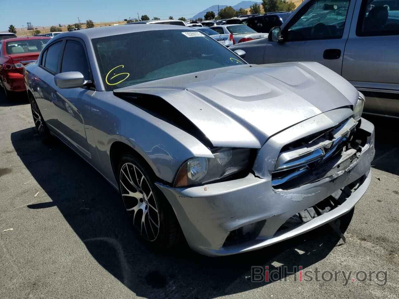 Photo 2C3CDXBG6DH596841 - DODGE CHARGER 2013
