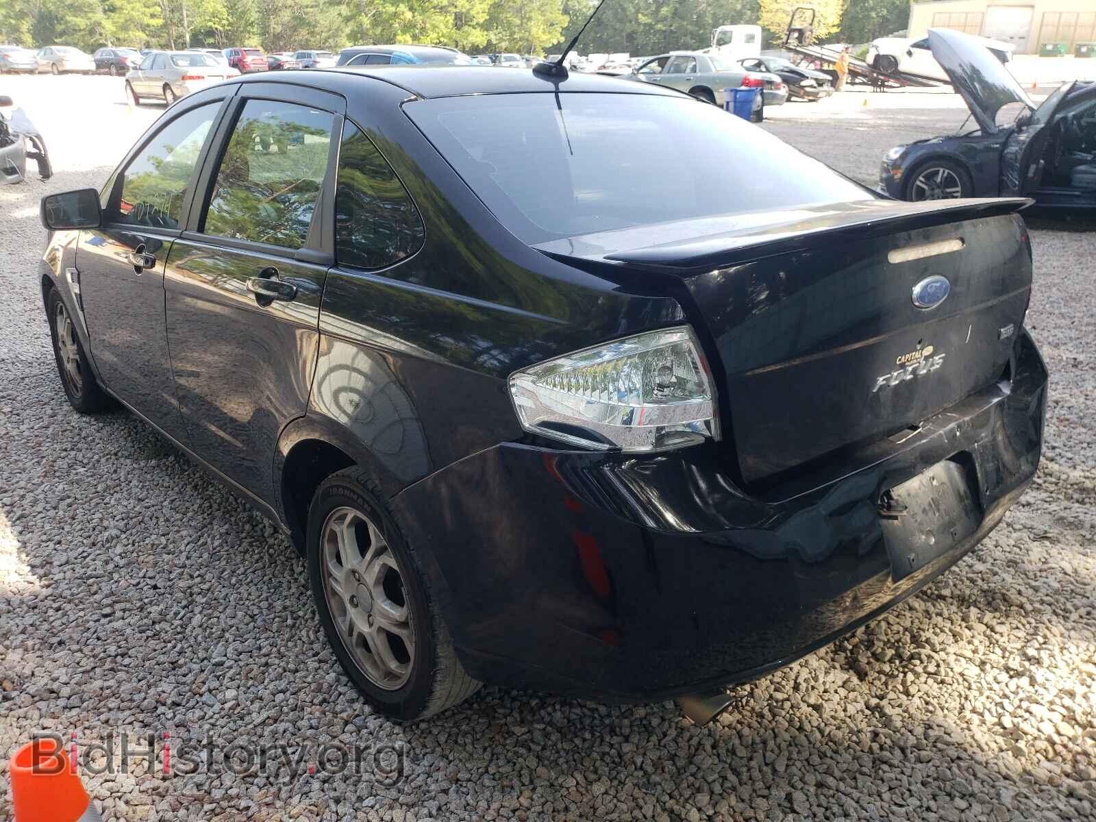 2008 FORD FOCUS - VIN: 1FAHP35N98W300039 - Фото 3