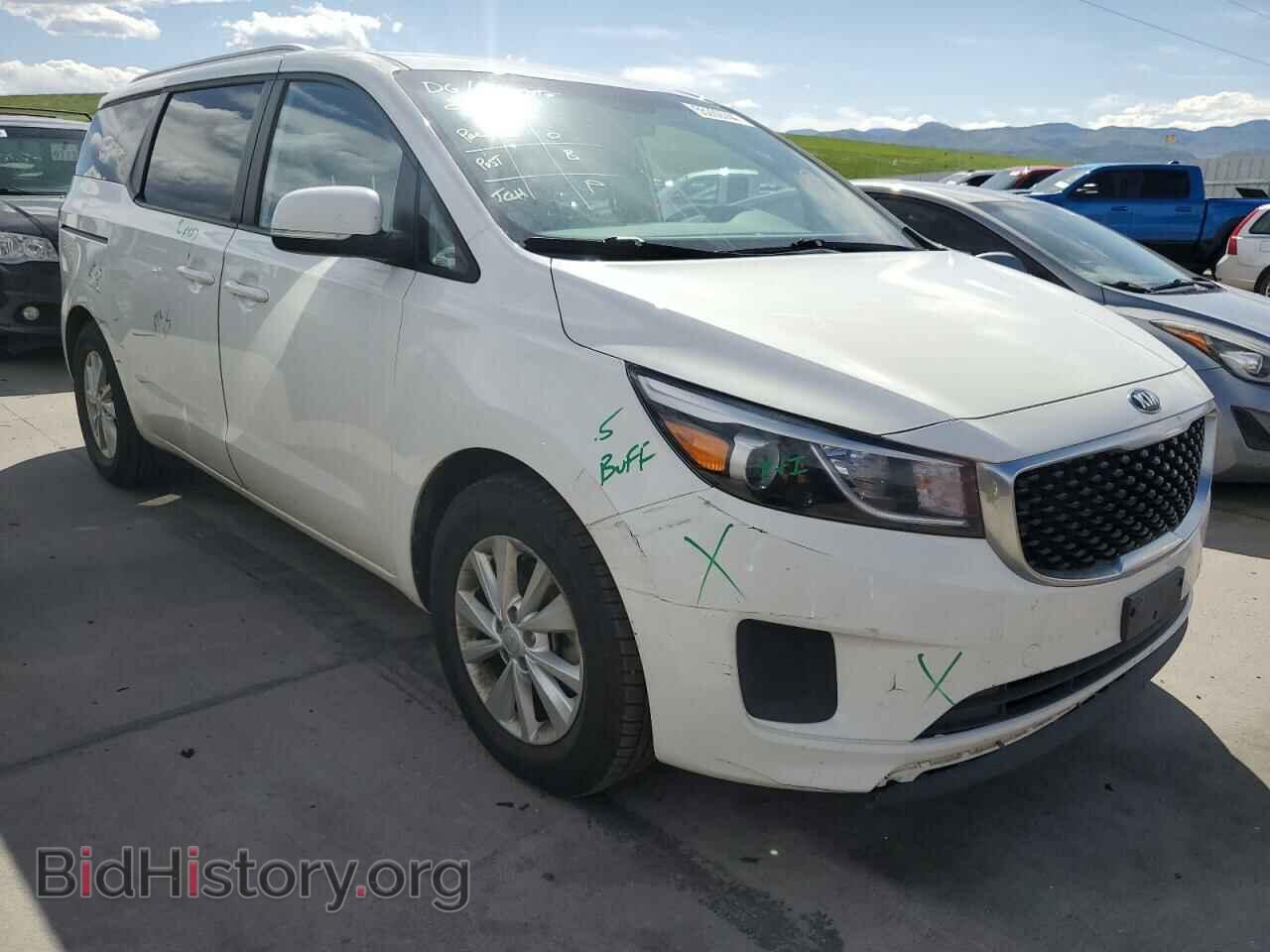 2016 KIA All Models - VIN: KNDMB5C19G6195522 - Photo 4