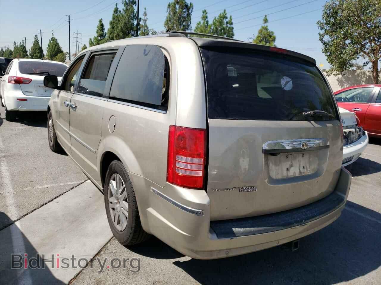 2008 CHRYSLER MINIVAN - VIN: 2A8HR64XX8R720354 - Фото 3