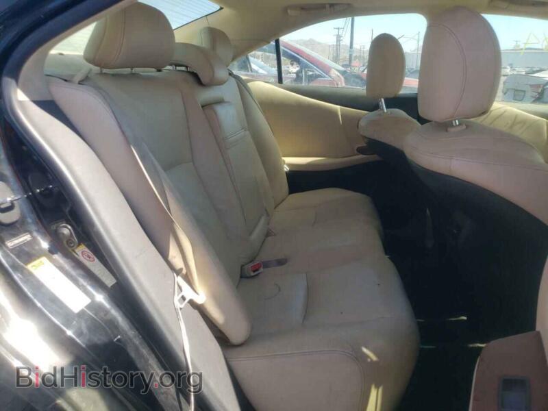 2010 Lexus HS (VIN JTHBB1BAXA2004270) — photo 6 of 10