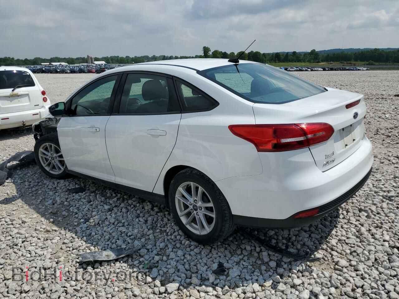 2017 FORD FOCUS - VIN: 1FADP3F23HL332294 - Photo 2