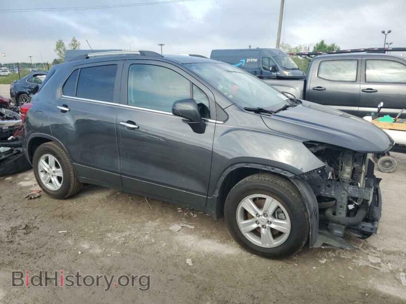2017 Chevrolet TRAX (VIN 3GNCJLSB2HL268547) — photo 4 of 17