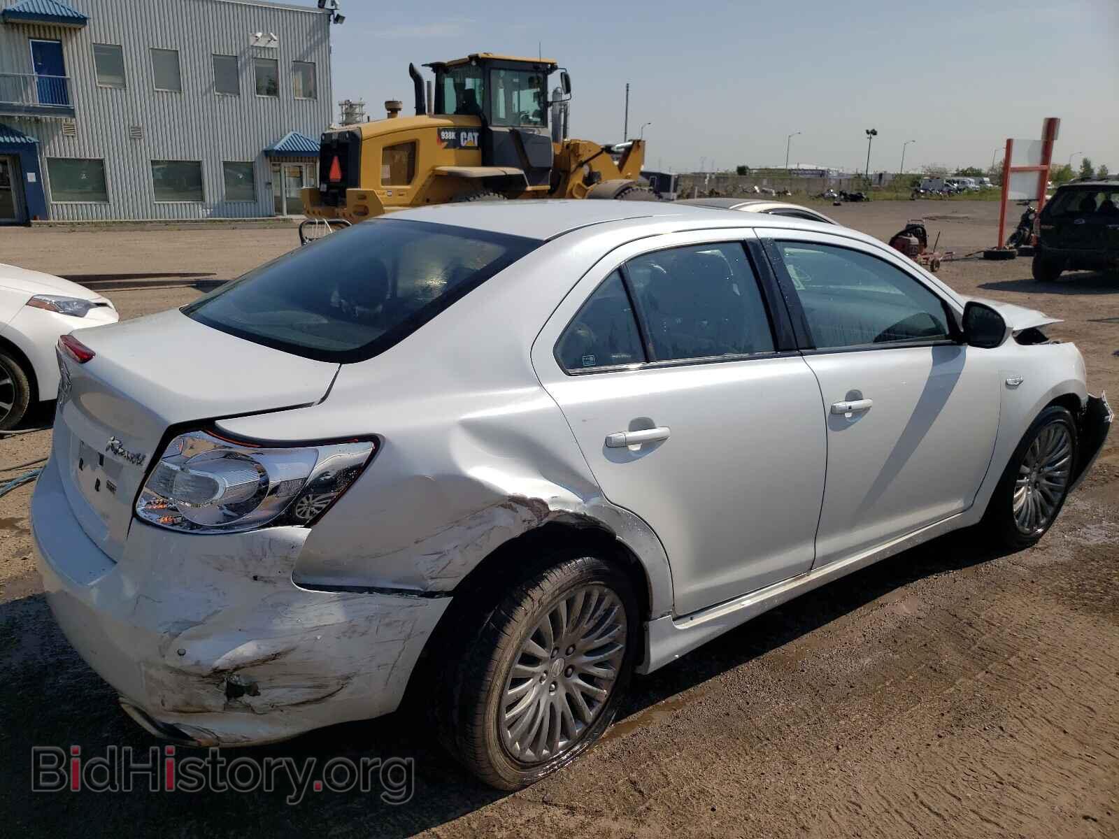 2011 SUZUKI KIZASHI - VIN: JS2RF9A76B6110157 - Photo 4