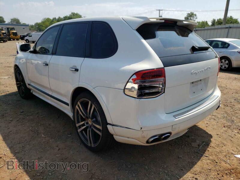 2010 Porsche CAYENNE (VIN WP1AD2AP4ALA60507) — photo 3 of 10