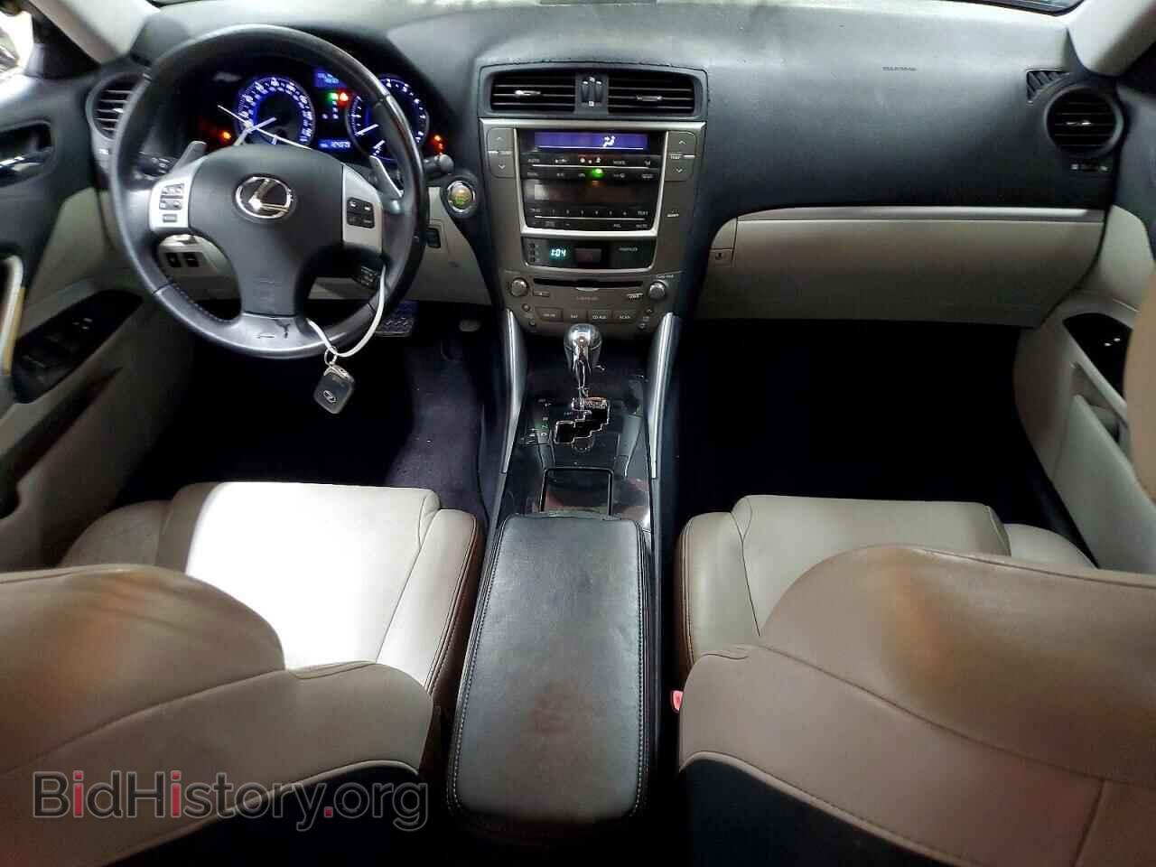 2011 LEXUS IS - VIN: JTHBF5C22B5150696 - Photo 8