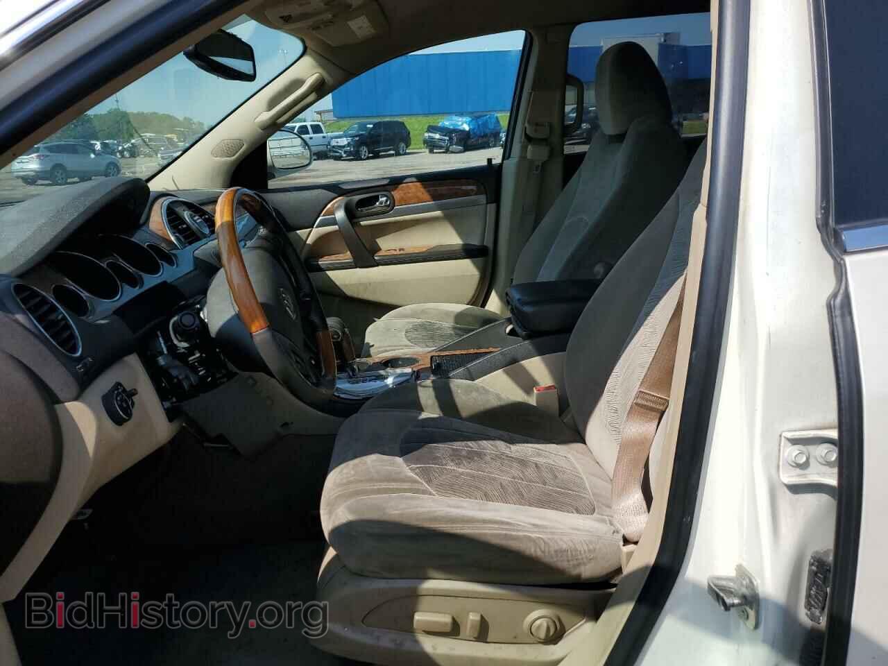 2011 BUICK ENCLAVE - VIN: 5GAKRAED0BJ366488 - Фото 7