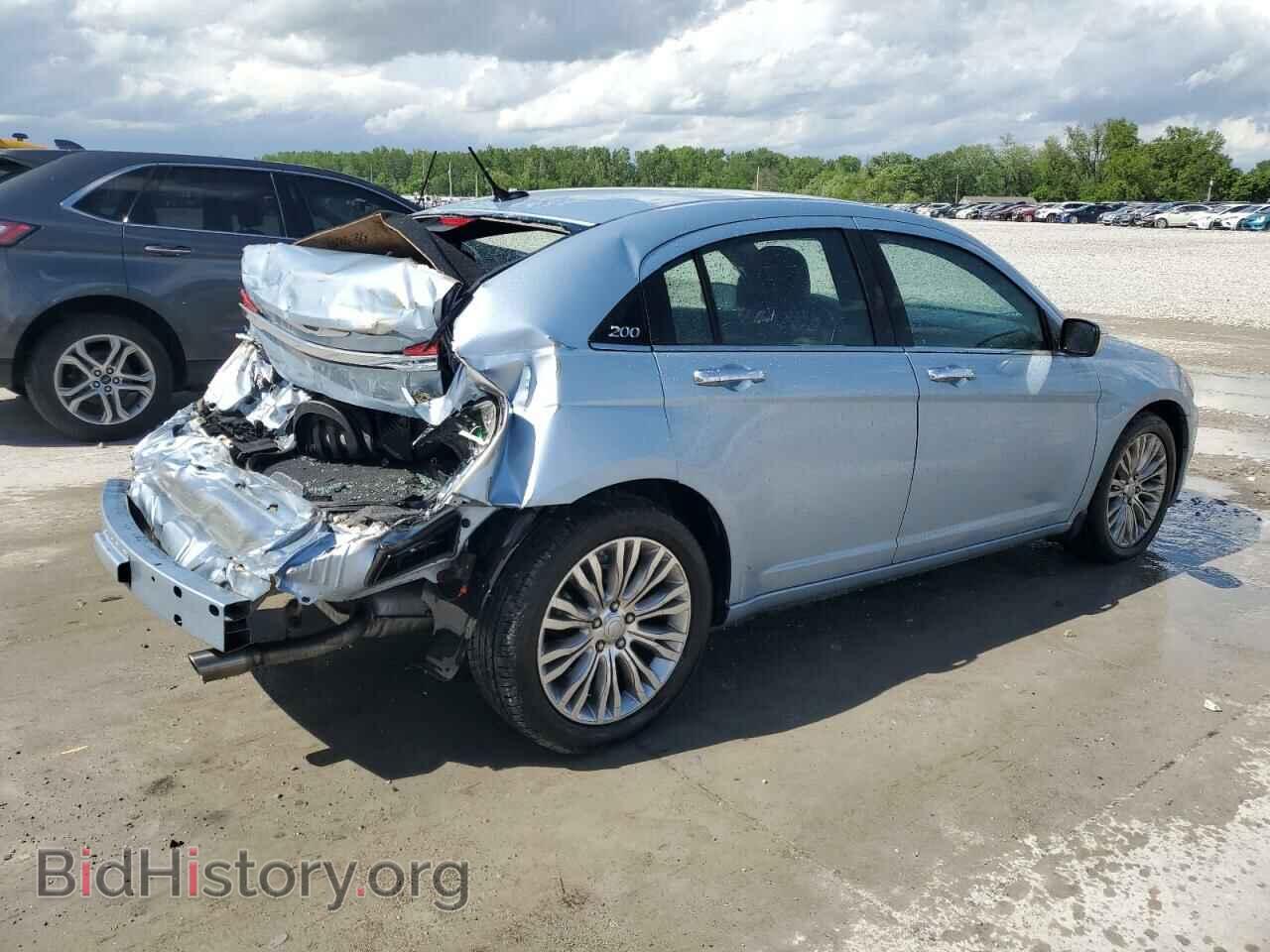 2013 CHRYSLER 200 - VIN: 1C3CCBCG8DN520775 - Фото 3