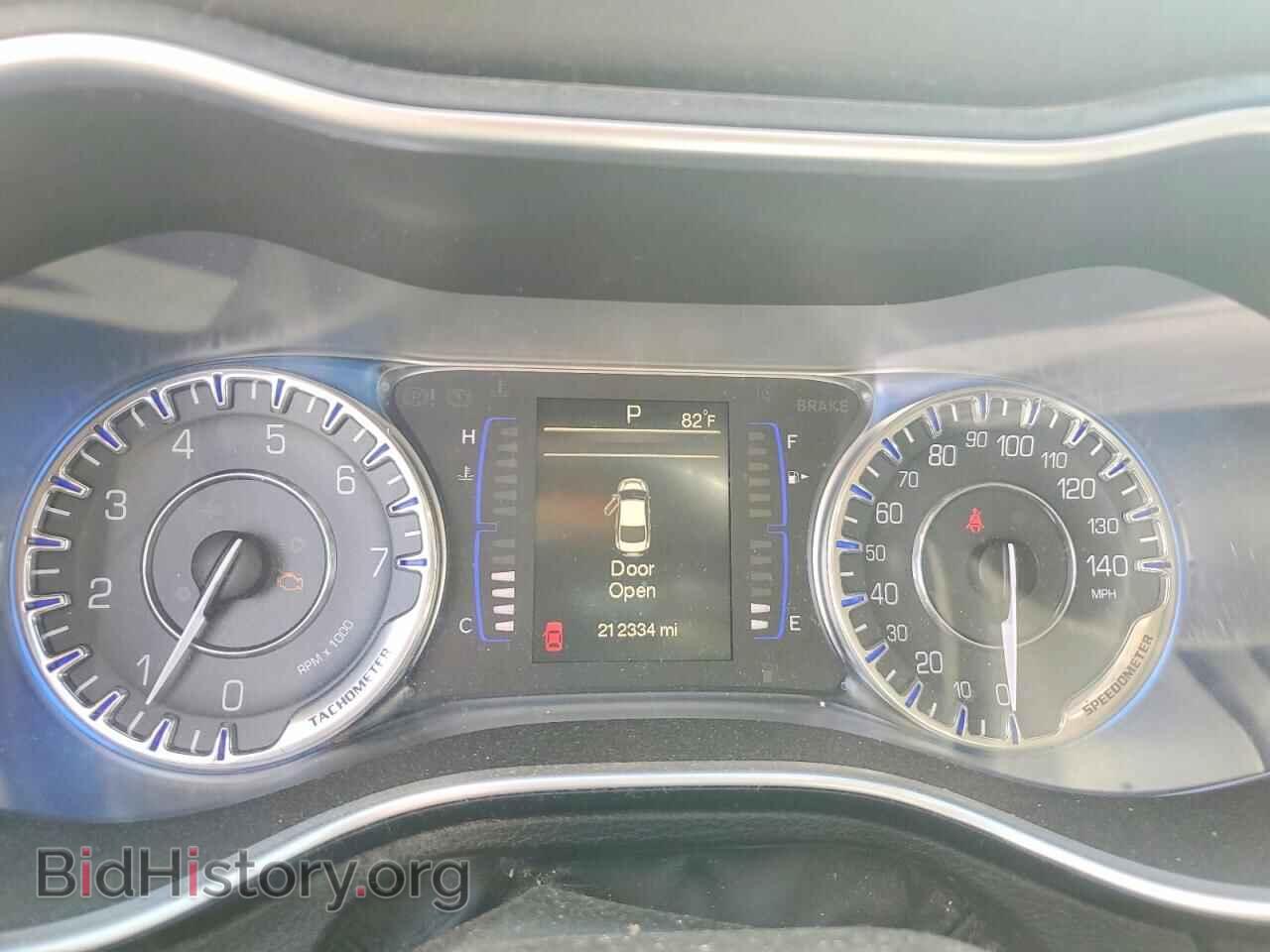 2015 CHRYSLER 200 - VIN: 1C3CCCABXFN526657 - Photo 11