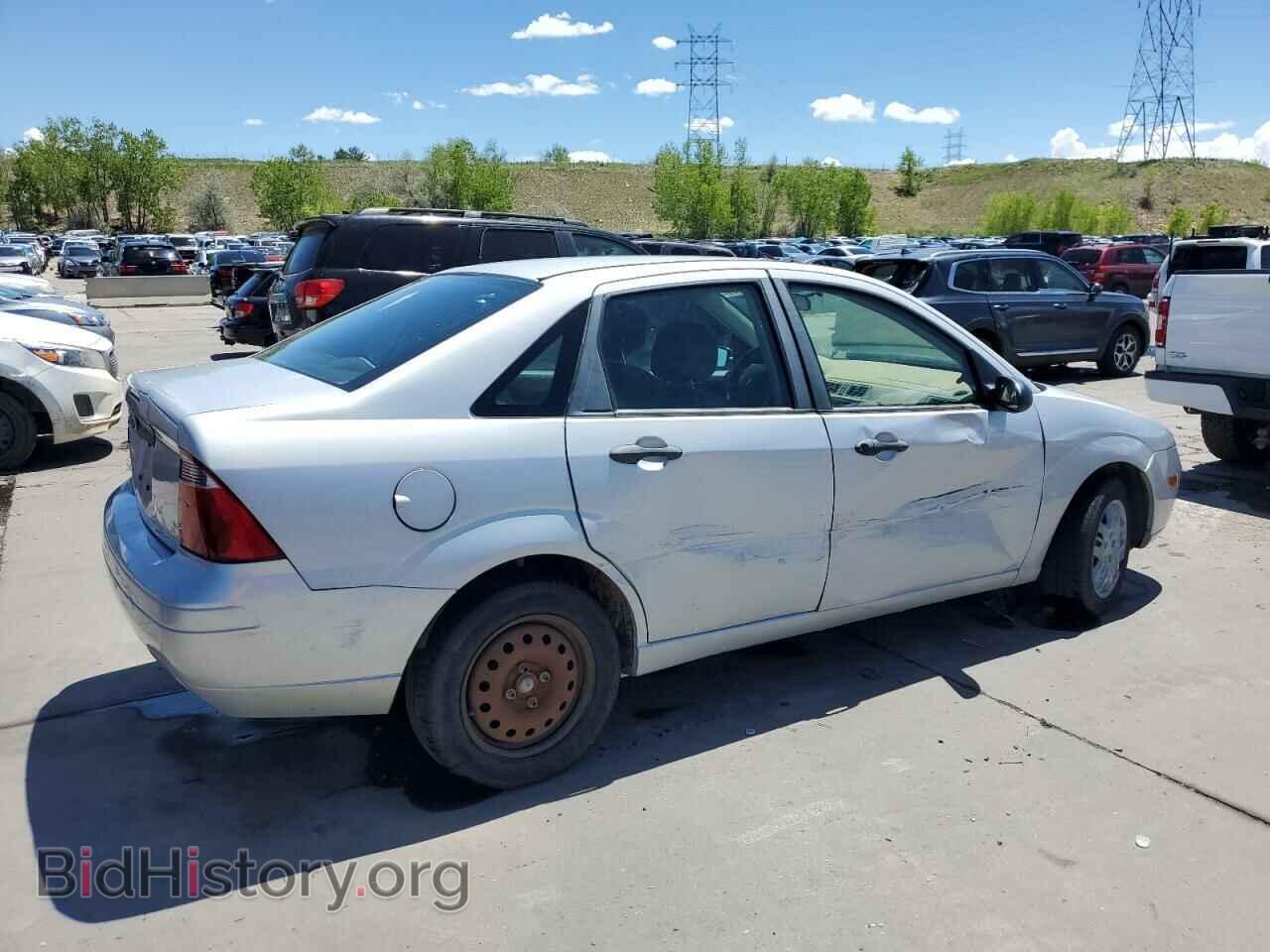 2007 FORD FOCUS - VIN: 1FAFP34N27W361207 - Фото 3