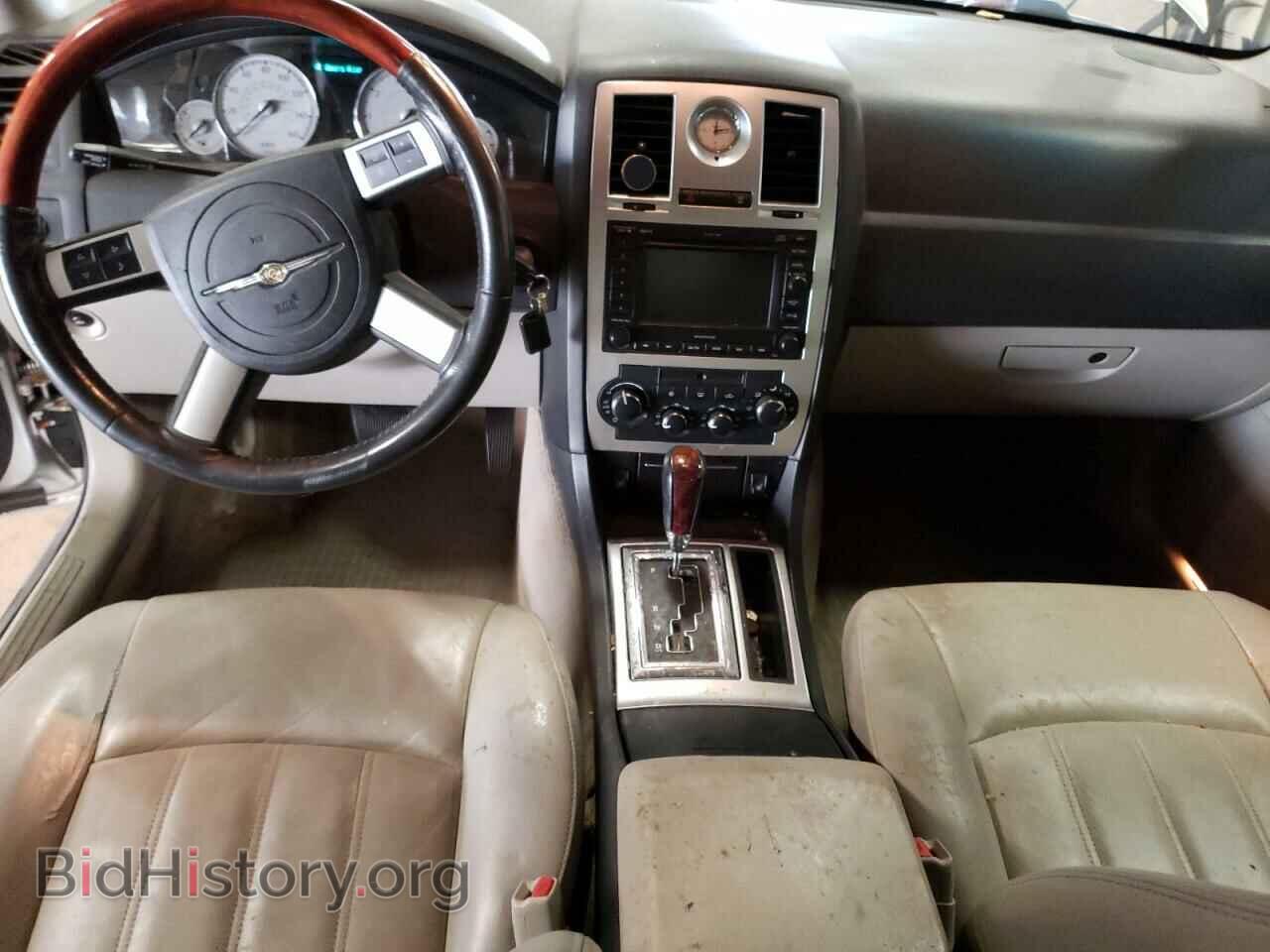 2007 CHRYSLER 300 - VIN: 2C3KA63H37H897254 - Фото 8
