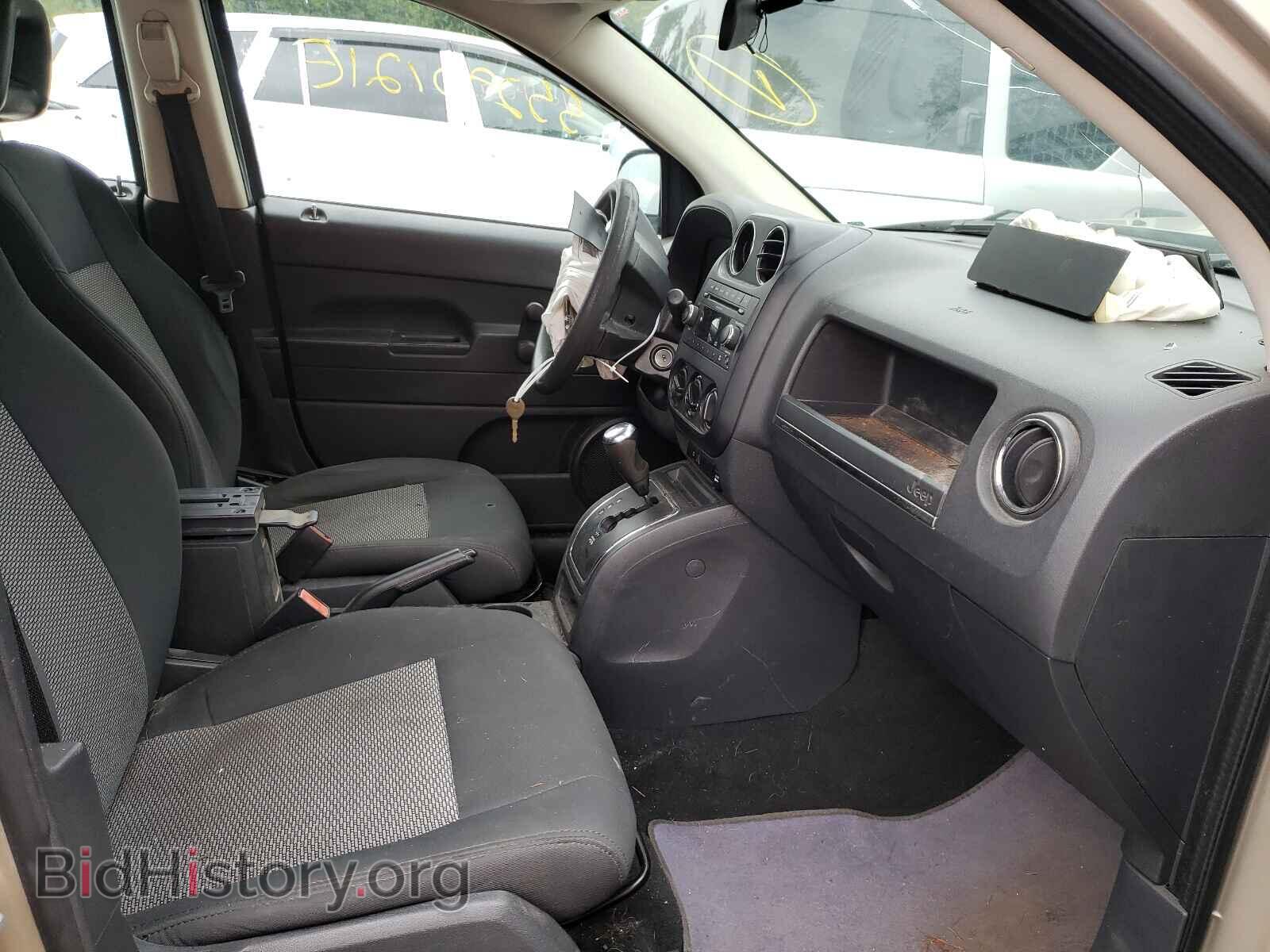 2009 JEEP COMPASS - VIN: 1J4FT47B19D201258 - Photo 5