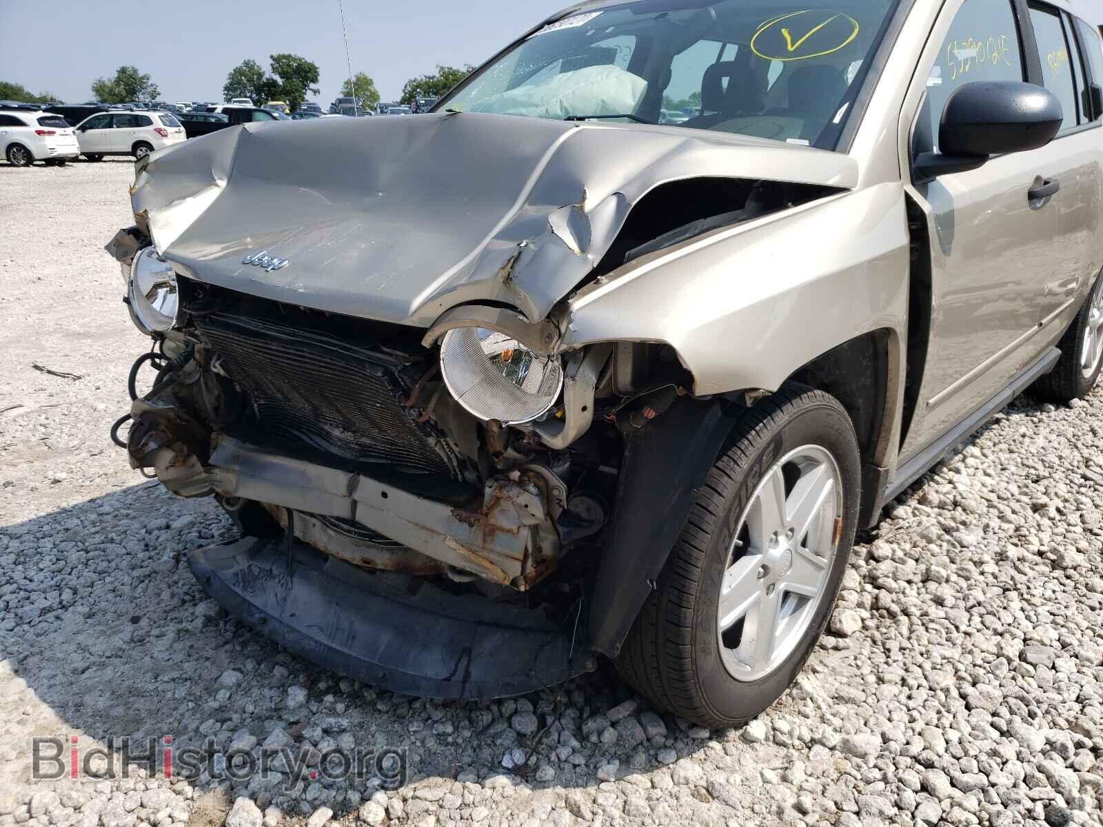 2009 JEEP COMPASS - VIN: 1J4FT47B19D201258 - Photo 9