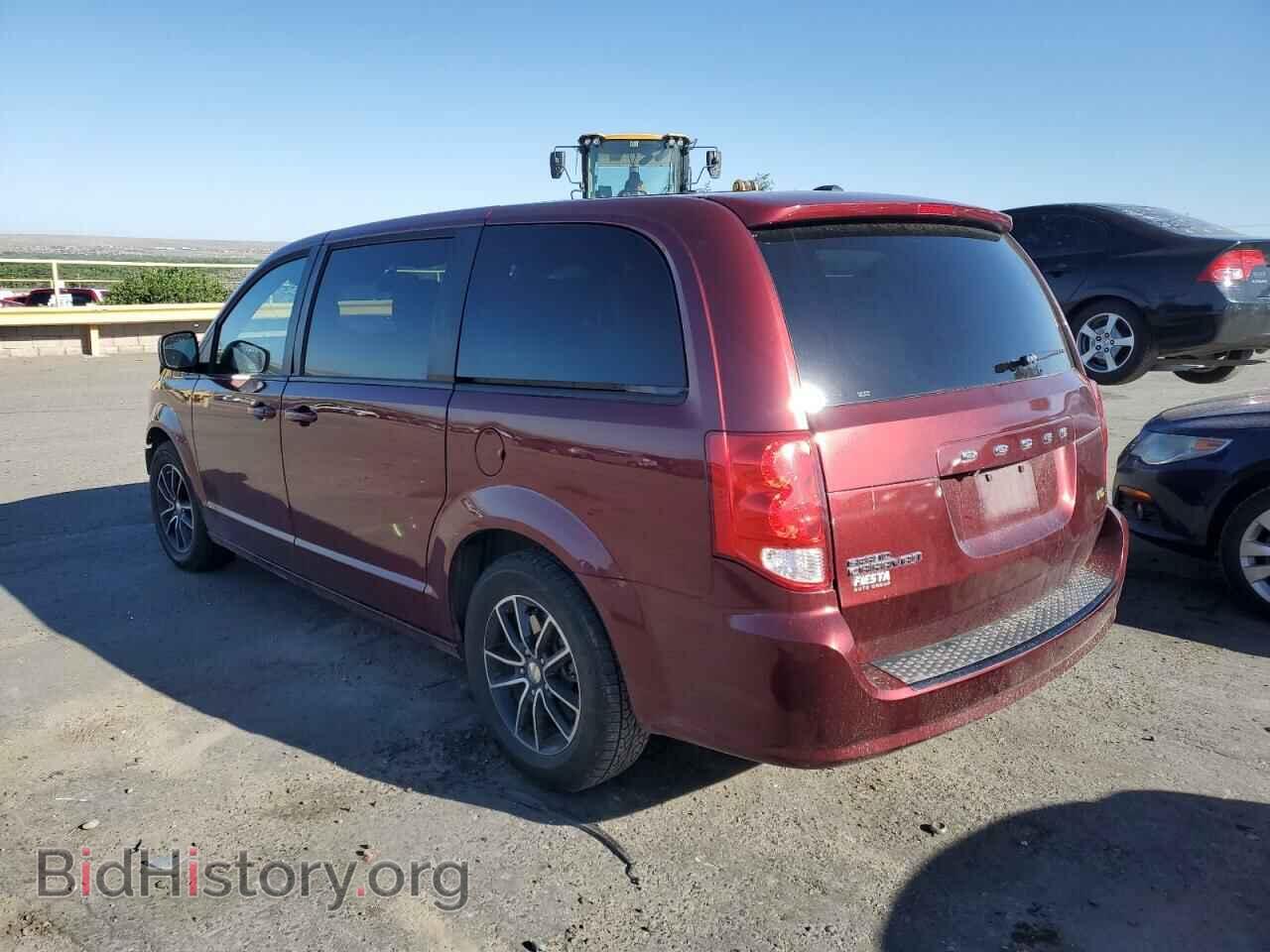 2018 DODGE CARAVAN - VIN: 2C4RDGBG9JR152770 - Фото 2