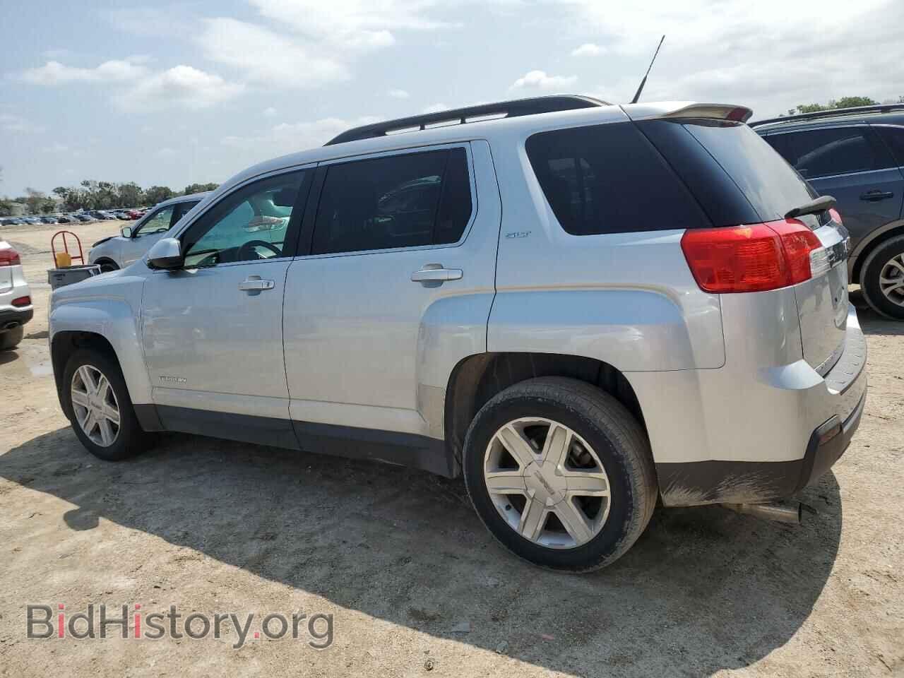 2011 GMC TERRAIN - VIN: 2CTALUEC5B6295391 - Photo 2