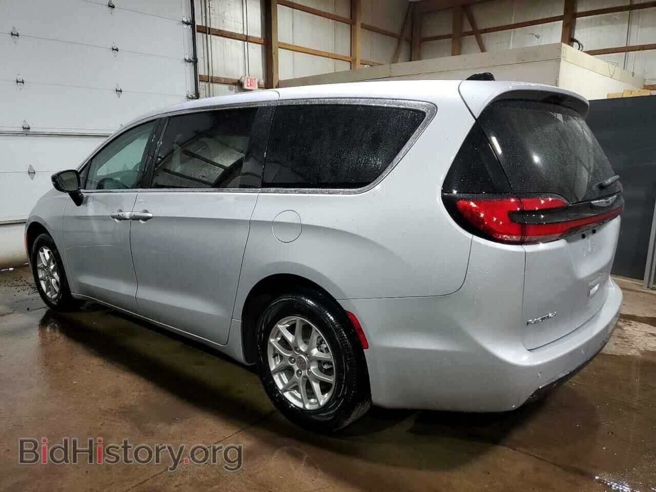 2024 CHRYSLER PACIFICA - VIN: 2C4RC1BG4RR154941 - Фото 2