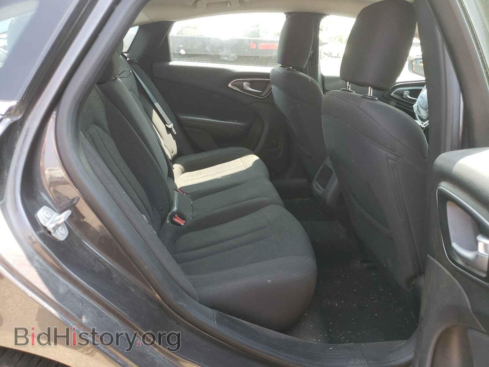 2016 CHRYSLER 200 - VIN: 1C3CCCAB4GN106359 - Фото 6