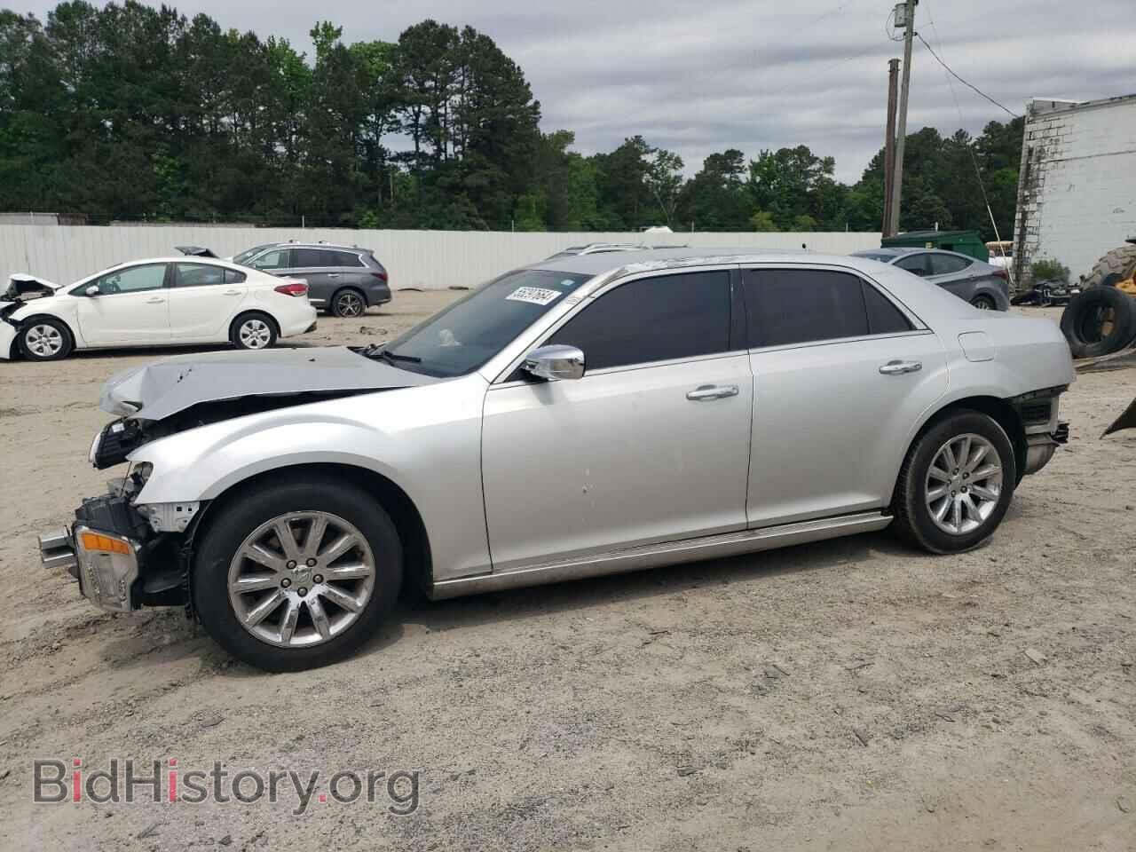 Фотография 2C3CCACG9CH237612 - CHRYSLER 300 2012